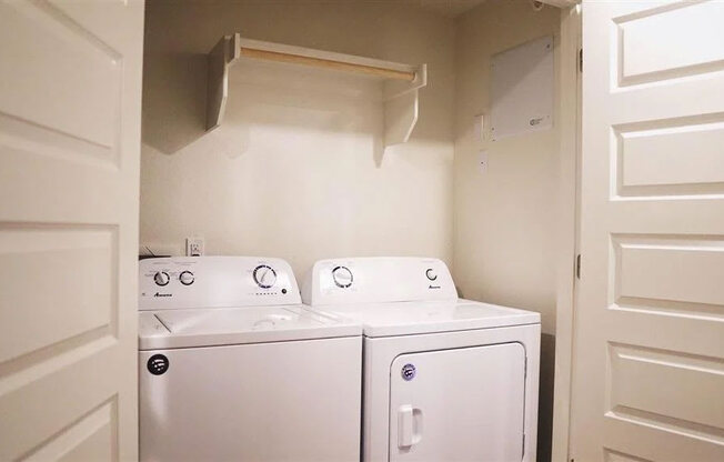Highland Park Washer and Dryer Apartment for rent Springdale AR