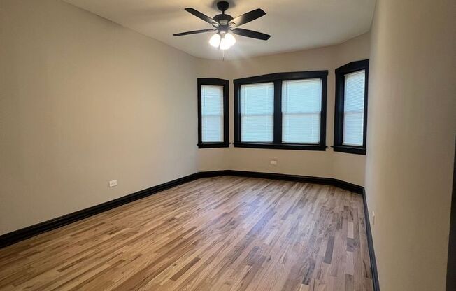 4035 Central Park