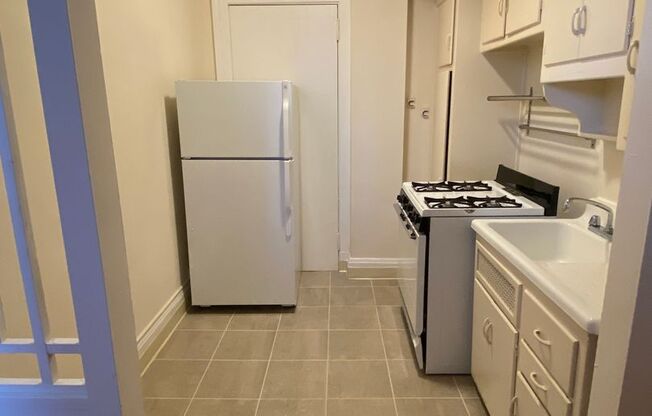 Studio, 1 bath, 275 sqft, $1,200, Unit 509