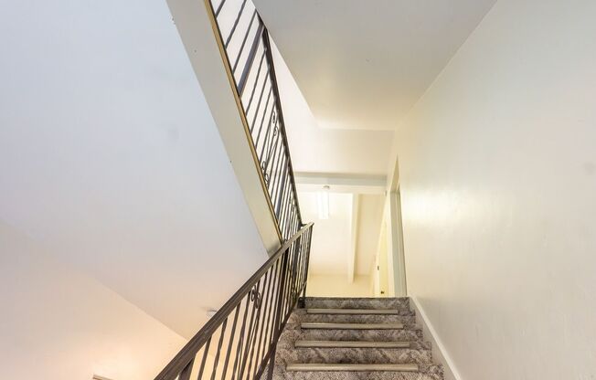 108 ARTHUR ST