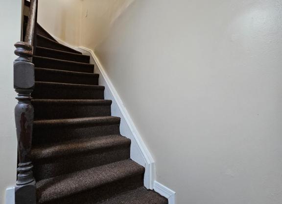 4 beds, 2 baths, $3,100