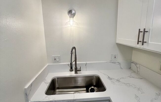 Studio, 1 bath, $2,045, Unit 1C