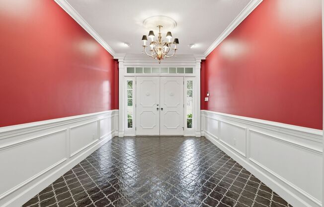 3 Bed 3.5 Bath Gainesville Golf and Country Club Beauty