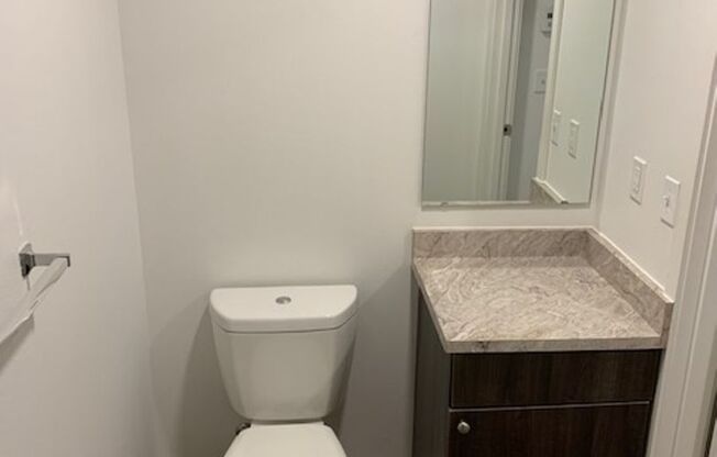 Studio, 1 bath, 186 sqft, $1,255, Unit 306