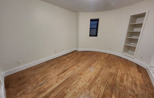 1 bed, 1 bath, 750 sqft, $2,650, Unit Unit 1