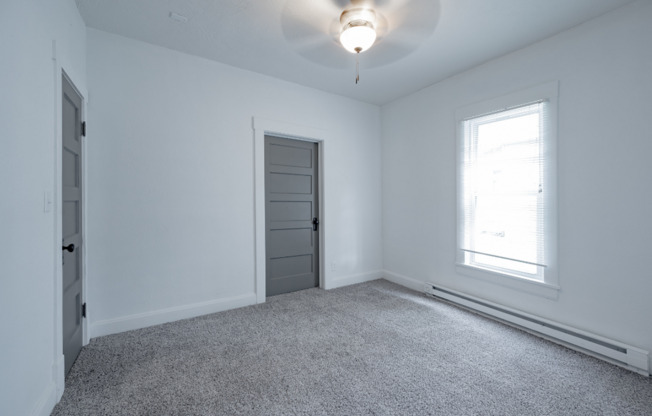 3 beds, 1 bath, $1,695