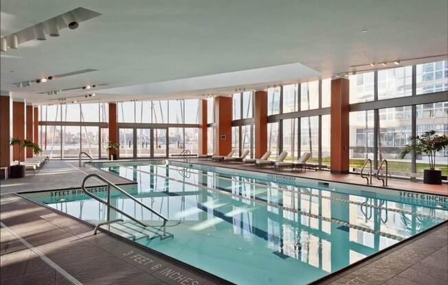 1 bed, 1 bath, $4,100, Unit 15F