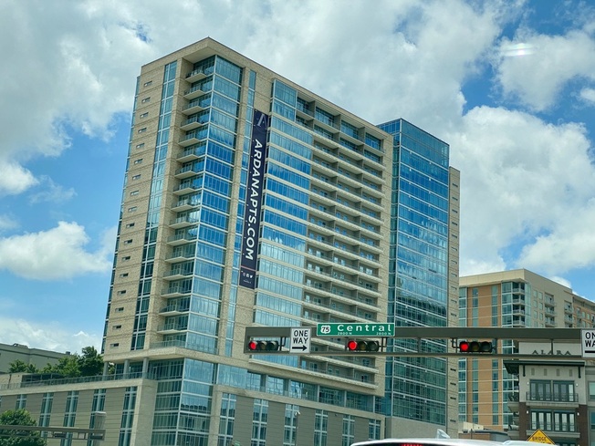 Cityscape Apartments on the 75 Central Expressway