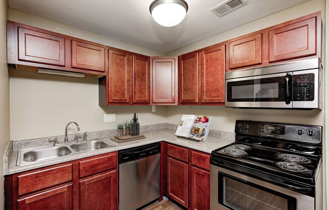 1 bed, 1 bath, 426 sqft, $907, Unit Capitol Manor-23