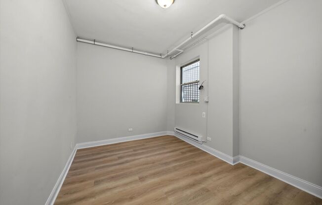 1 bed, 1 bath, 560 sqft, $1,695, Unit 101
