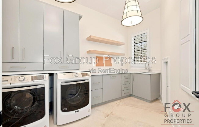 4 beds, 4.5 baths, 5,906 sqft, $9,555
