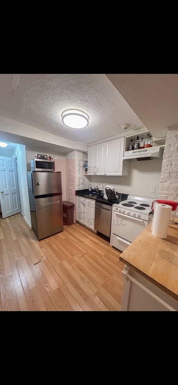 63 Hancock St Apt 1F
