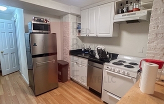 63 Hancock St Apt 1F