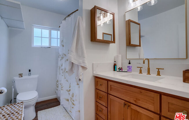 3230 ALTURA WALK