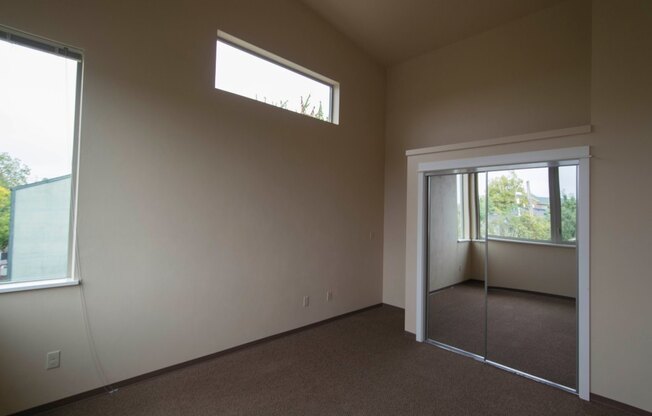 3 beds, 2 baths, 1,322 sqft, $3,240, Unit 01