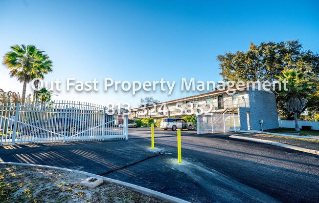 11312 N 52 ST