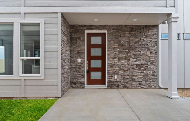 Charming & Modern Townhouse in Meridian!