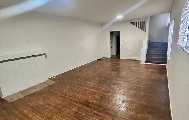 2922-2924 Ruckle Street