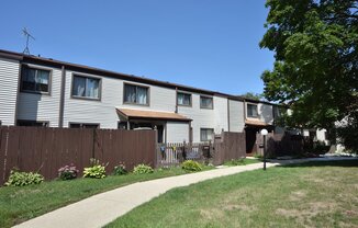 8309 N 107 ST