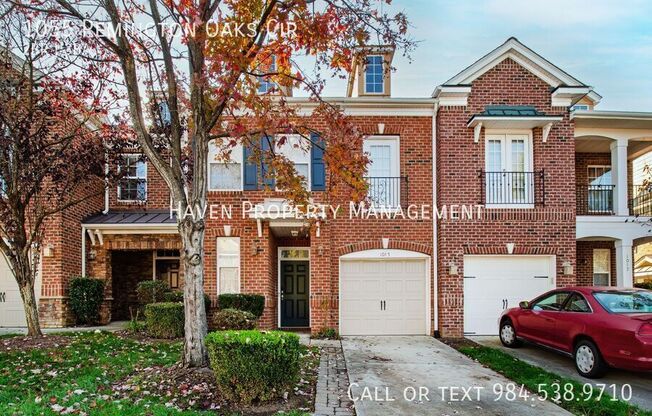 1055 REMINGTON OAKS CIR