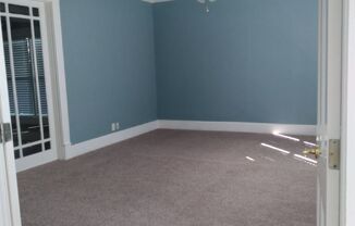 2 beds, 1 bath, $1,350