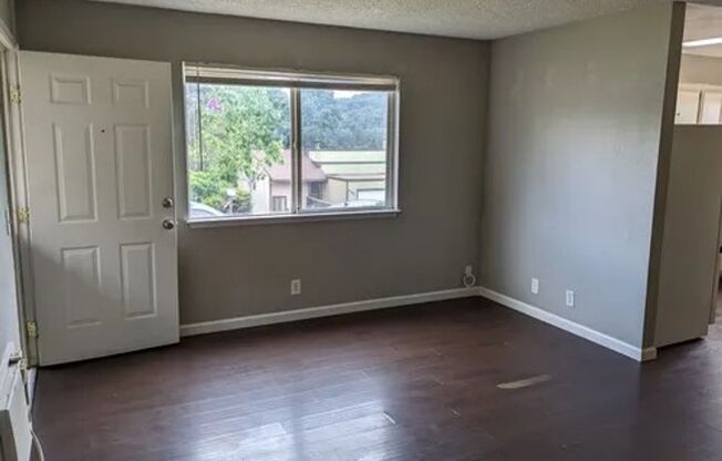 2 beds, 1 bath, 800 sqft, $1,695, Unit #3