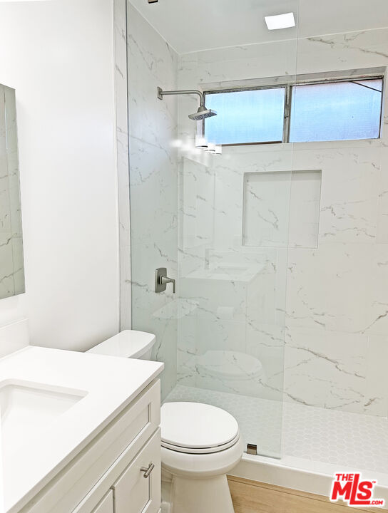 11915 JEFFERSON BLVD