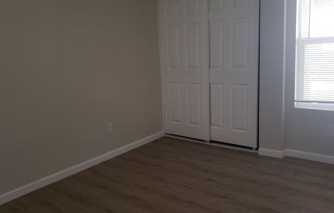 Remolded 3 Bedroom 2 Bathroom in Central Phoenix!!