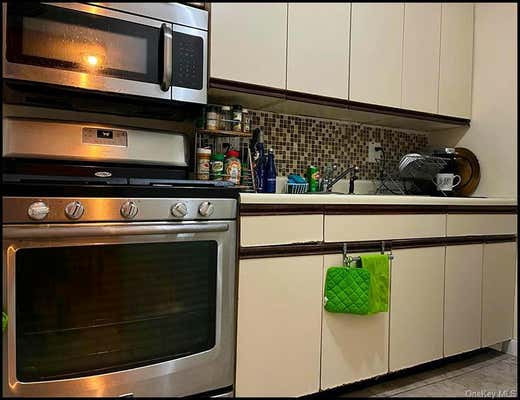 1 bed, 1 bath, 650 sqft, $2,400