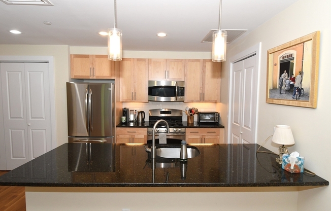 321 Hammond Pond Pkwy