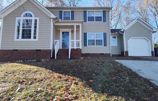 Move-In Ready Home located in the Ashley Farms Community!