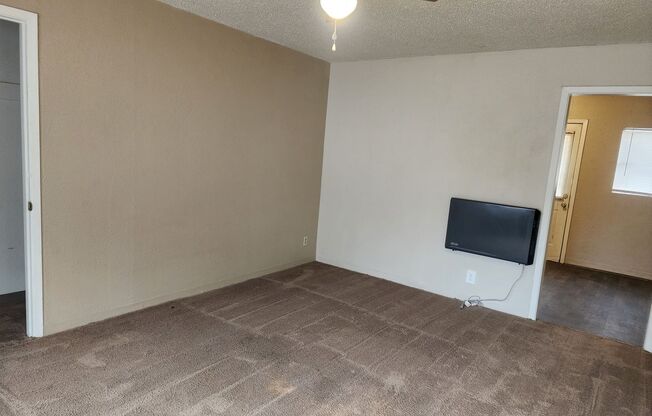 E 9th Duplex 1
