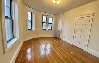 97 Saint Stephen St.