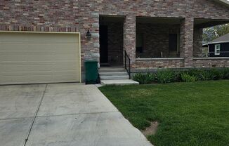 Cute-Modern 2 Bedroom Apt for Rent in Orem