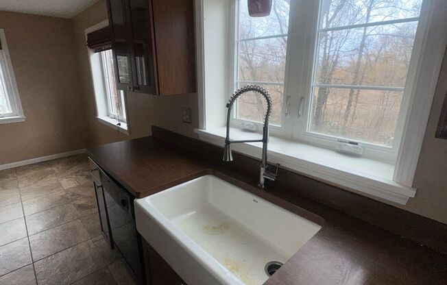 Nice condo for rent!