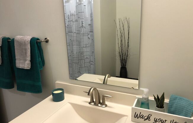 1 bed, 1 bath, 697 sqft, $1,525, Unit 309