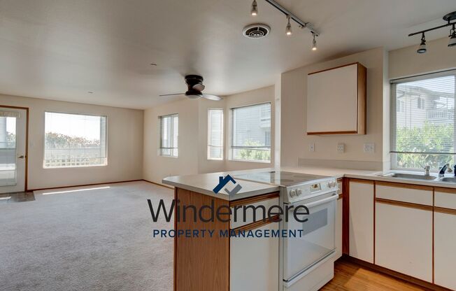 2 beds, 1.5 baths, $1,900