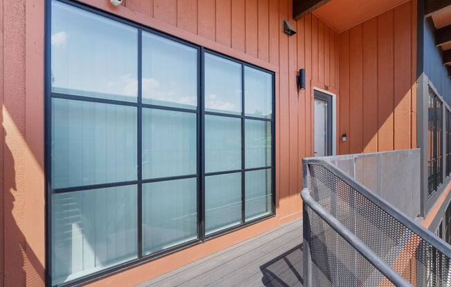 Fantastic 2/2 Condo in North Campus
