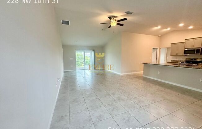 228 NW 10 ST