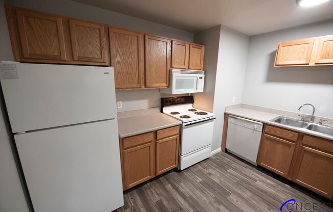 1 bed, 1 bath, 650 sqft, $1,099, Unit 1A