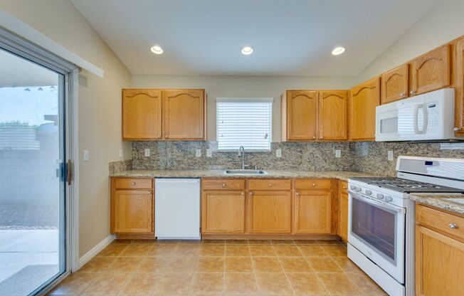 Single story 3 bedroom home in a lovely NW community