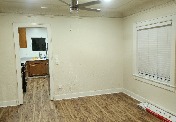 5686 OLIVE AVE