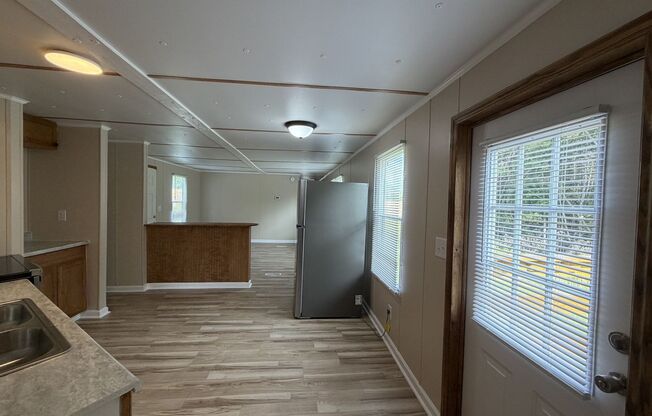 Beautifully Remodeled - 2 Bed/2 Bath Home - Brand New Appliances - Versatile 3rd Room - Close to Mazeppa Park