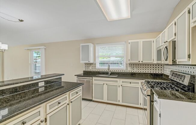 1900 Avante Dr Cedar Park, TX 78613