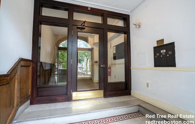 1404 Beacon St Apt 4