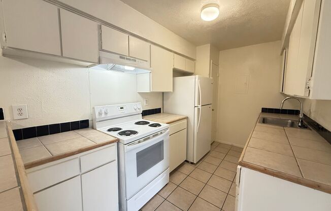 1 bed, 1 bath, 660 sqft, $1,239, Unit OPA-342