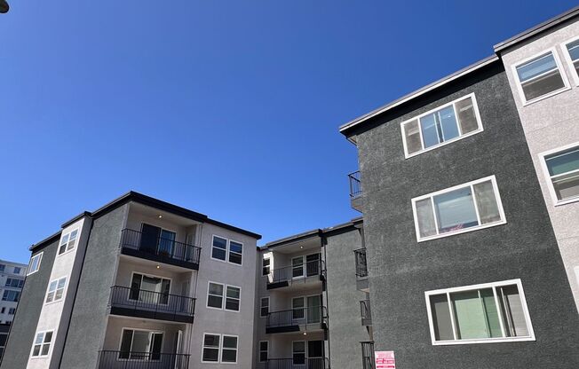 Studio, 1 bath, $1,525, Unit 210