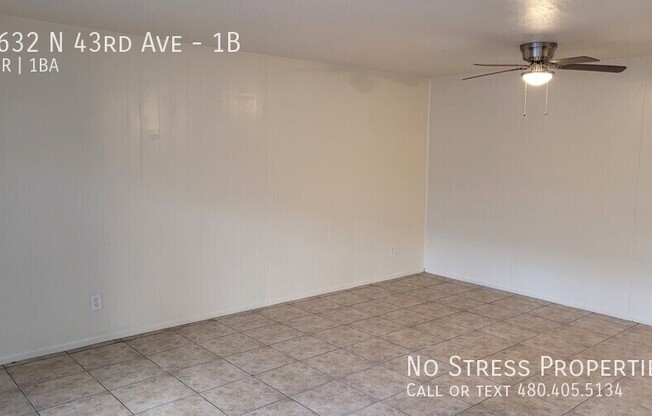 2632 N 43 AVE