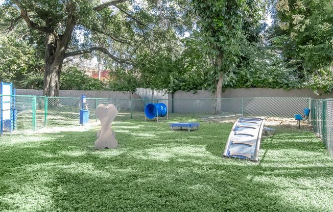1 bed, 1 bath, 792 sqft, $1,325, Unit 73