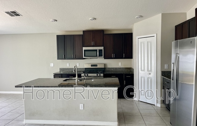 10321 SCARLET SKIMMER DR